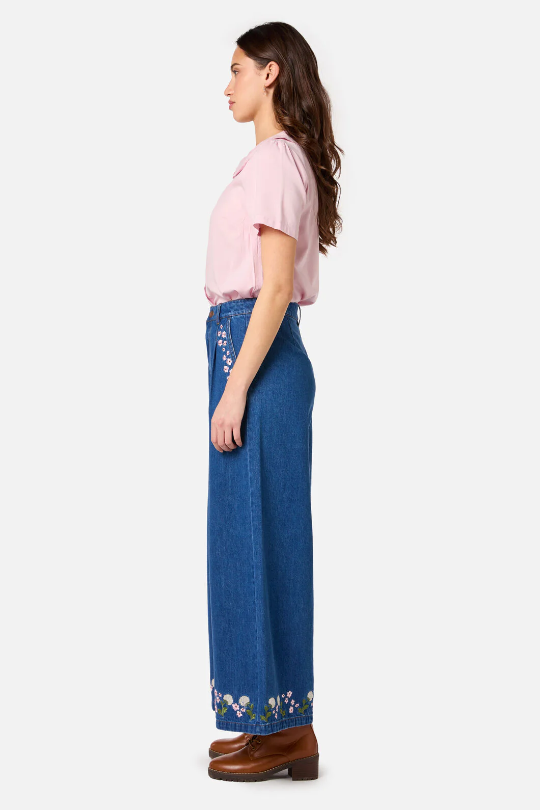 Aster Short Sleeve Blouse - Image 10