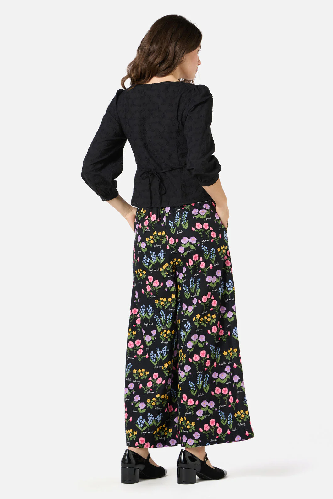 Lily Broidery Top - Image 10