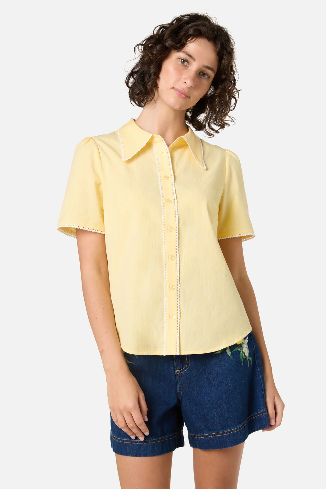 Lucy Retro Short Sleeve Blouse - Image 7