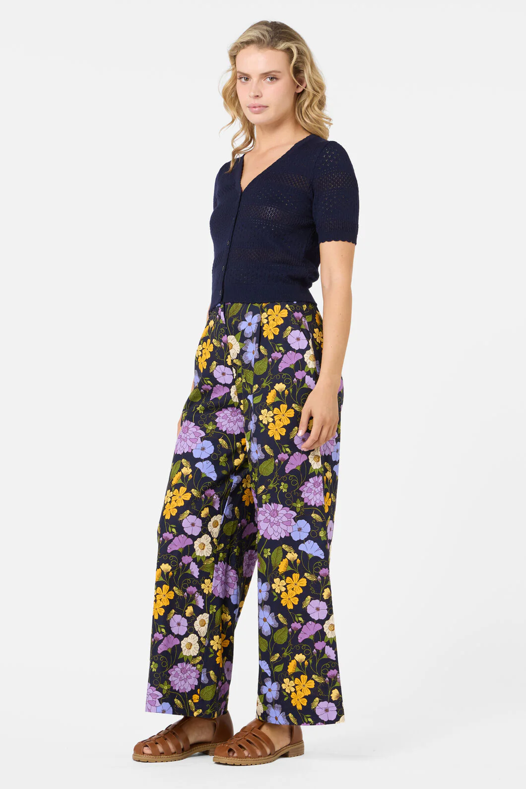 Mae Short Sleeve Cardigan - Image 4