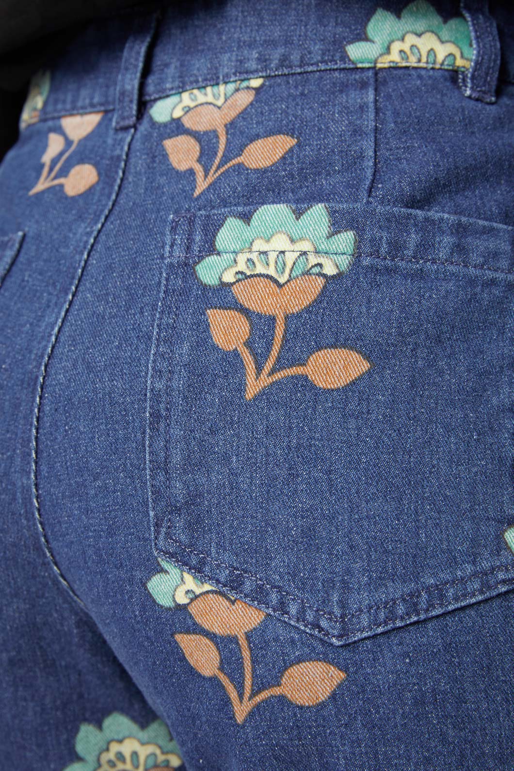 Retro Flora Flare Jean - Image 5