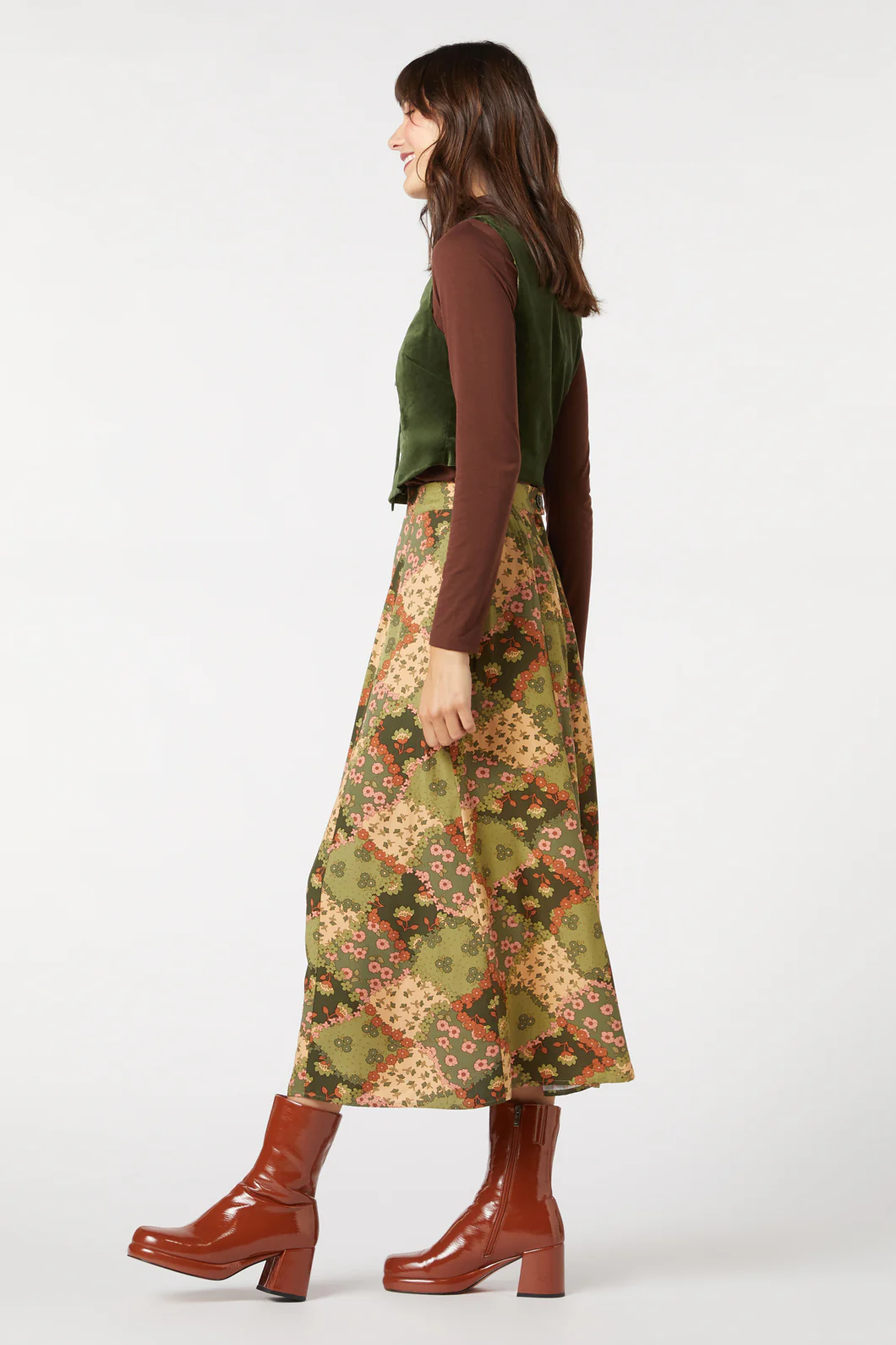 Sadie Velvet Vest - Image 9