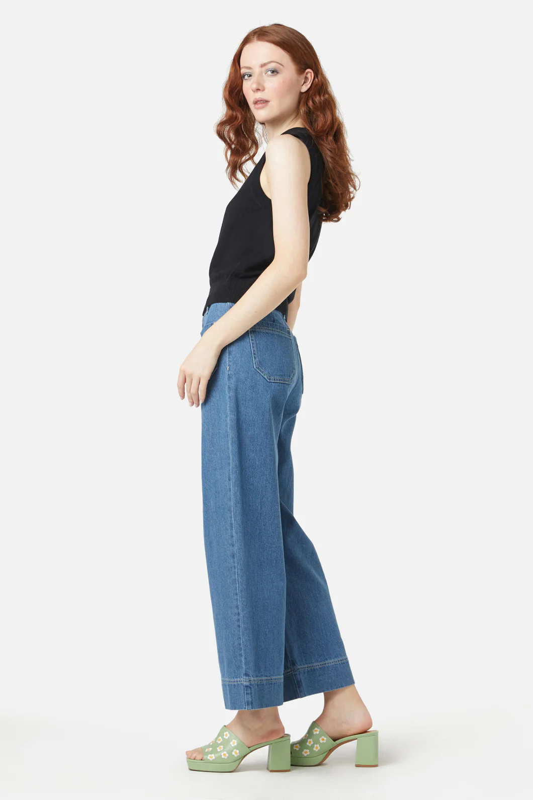 Strawberry Emb Vest - Image 3
