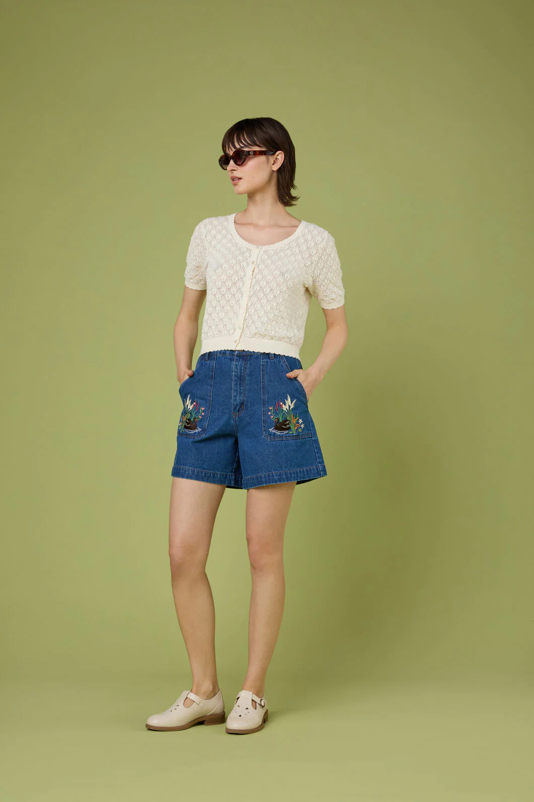 Swan Embroidered Denim Short - Image 4